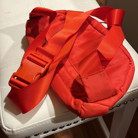 A New Day Bold Red Adjustable Waist Bag - Picture 2 of 5